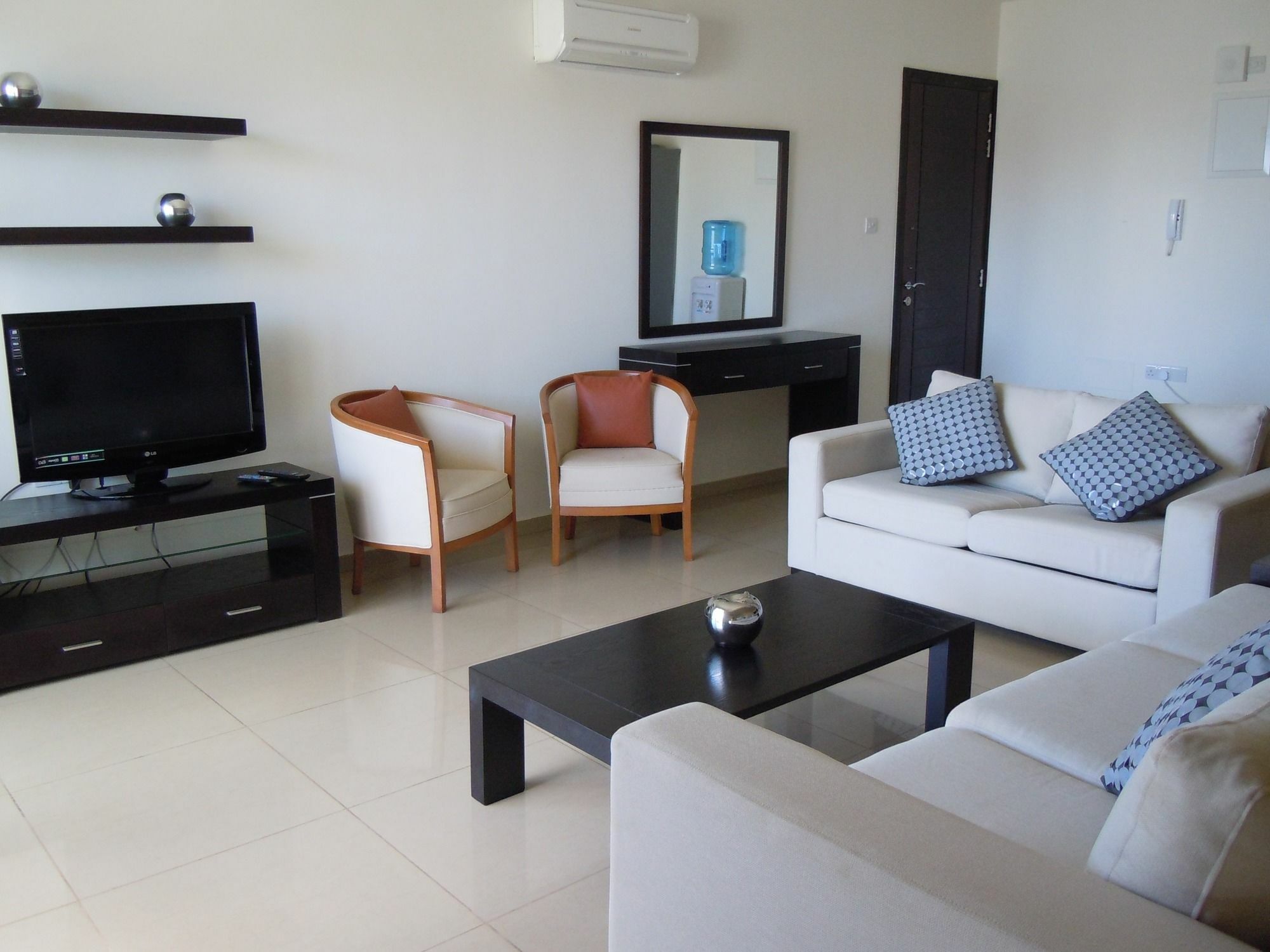 Athena Beach Villas Протарас Экстерьер фото