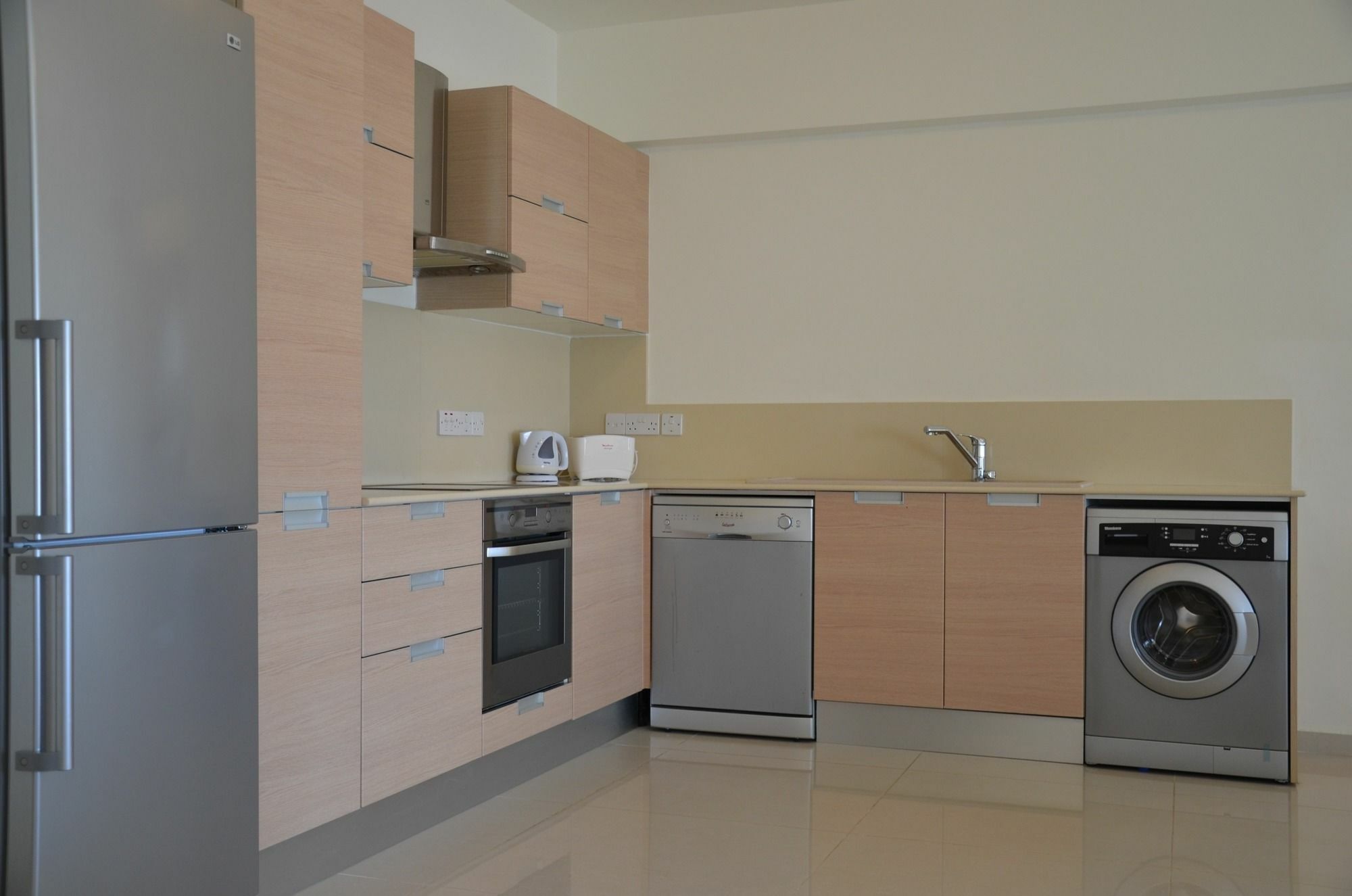 Athena Beach Villas Протарас Экстерьер фото