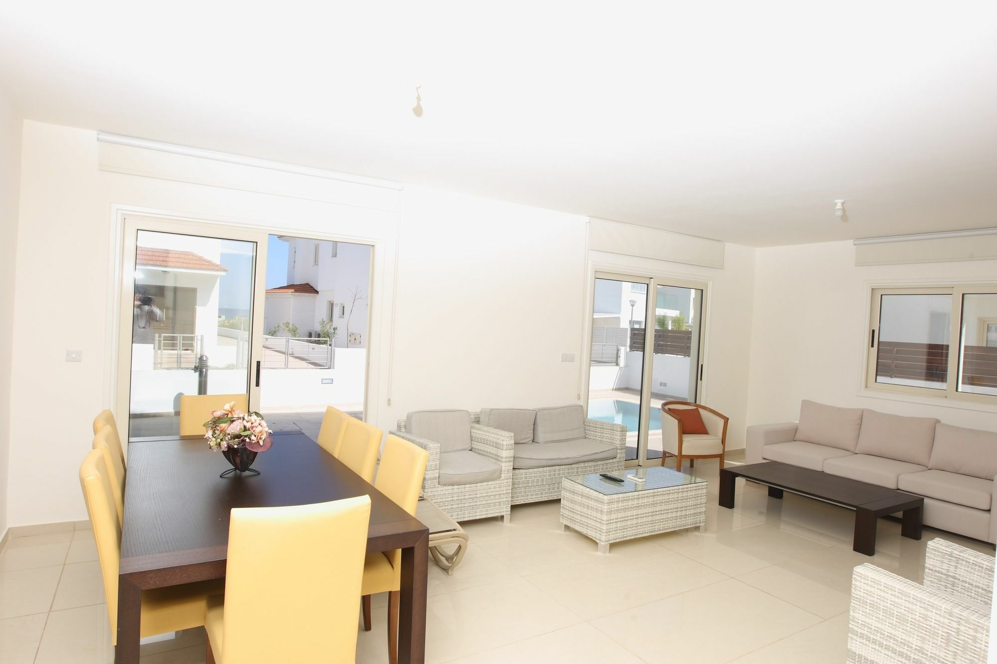 Athena Beach Villas Протарас Экстерьер фото