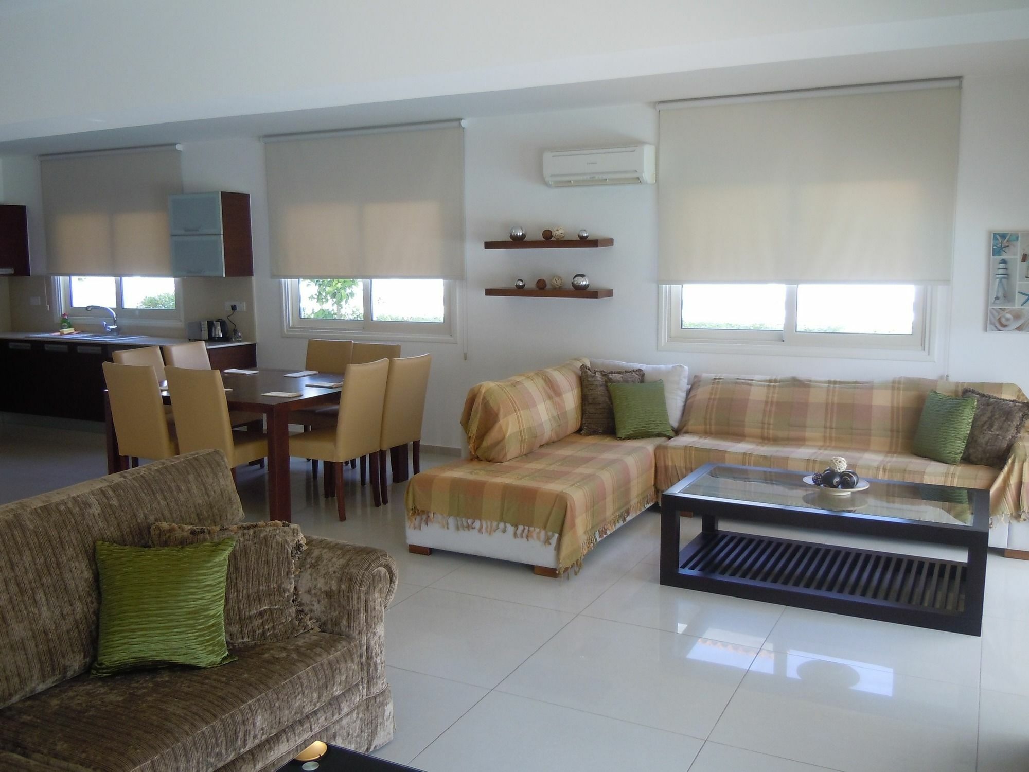 Athena Beach Villas Протарас Экстерьер фото