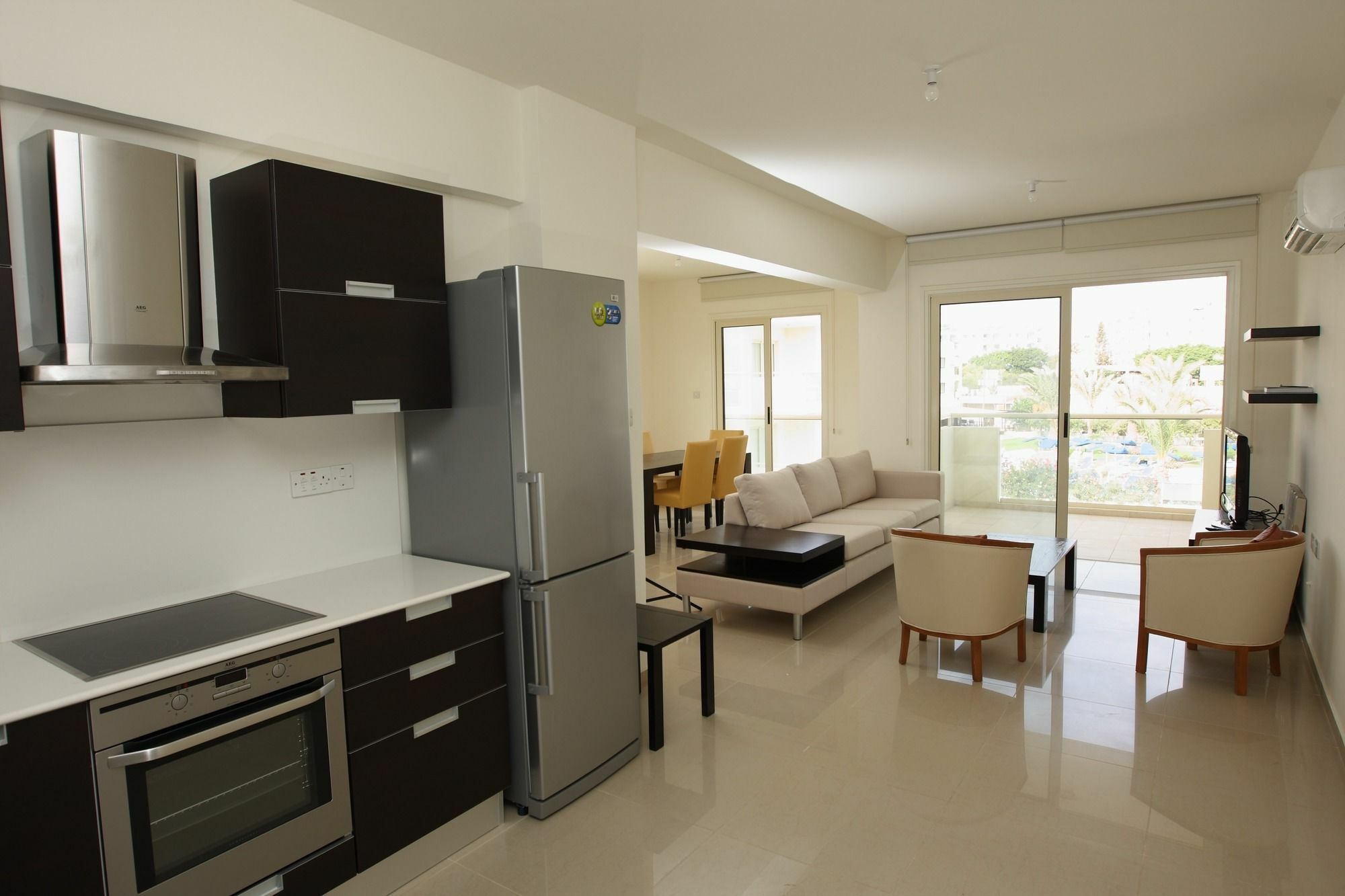 Athena Beach Villas Протарас Экстерьер фото